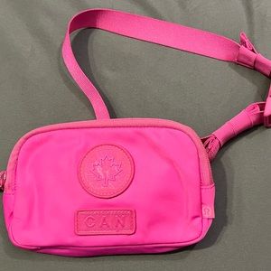 Team Canada Future Legacy Mini Belt Bag - pink